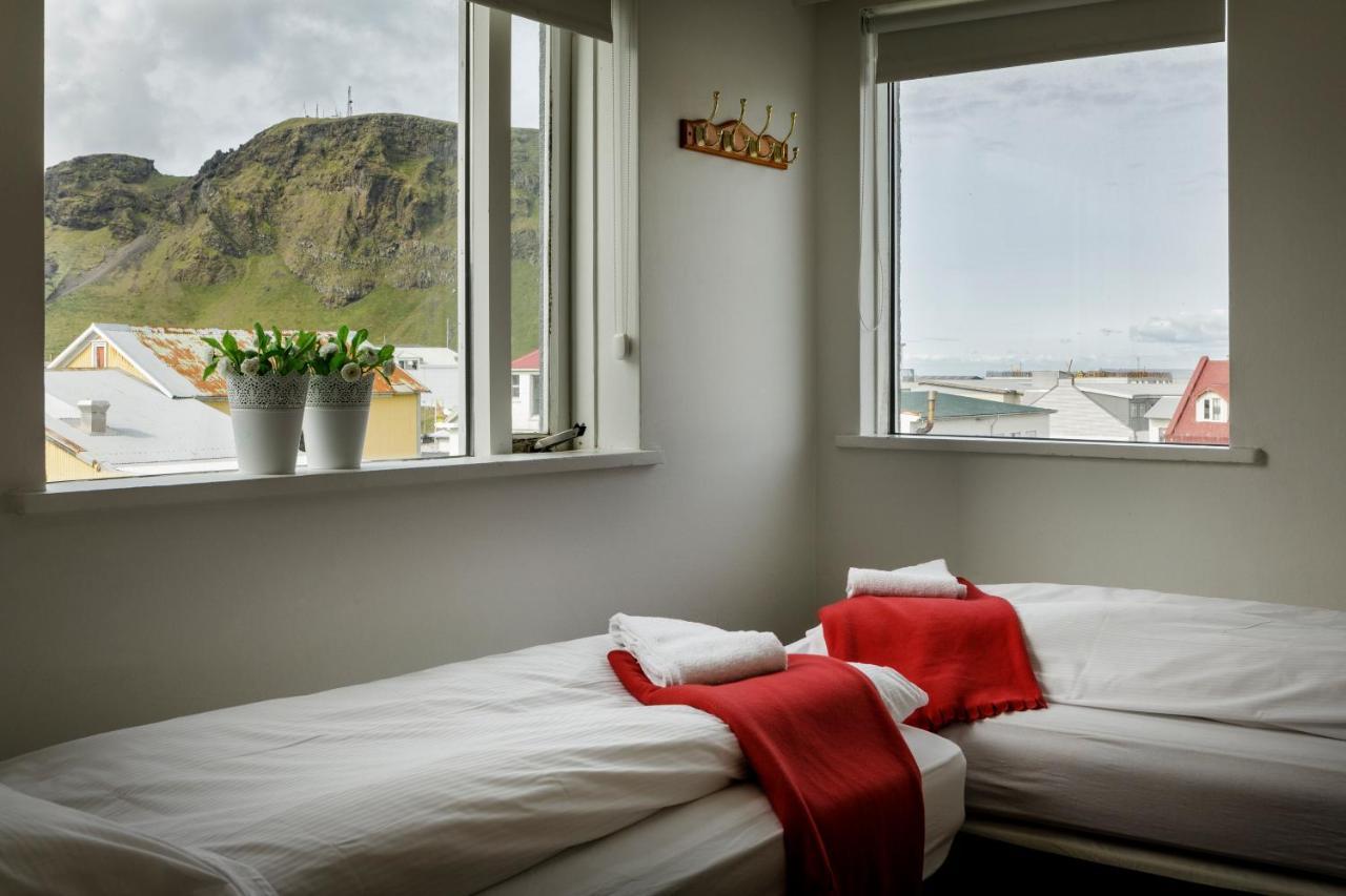 Guesthouse Sunnuholl Vestmannaeyjar Kültér fotó